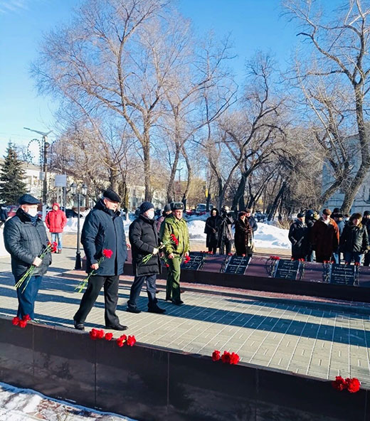 15 февраля 2021 08